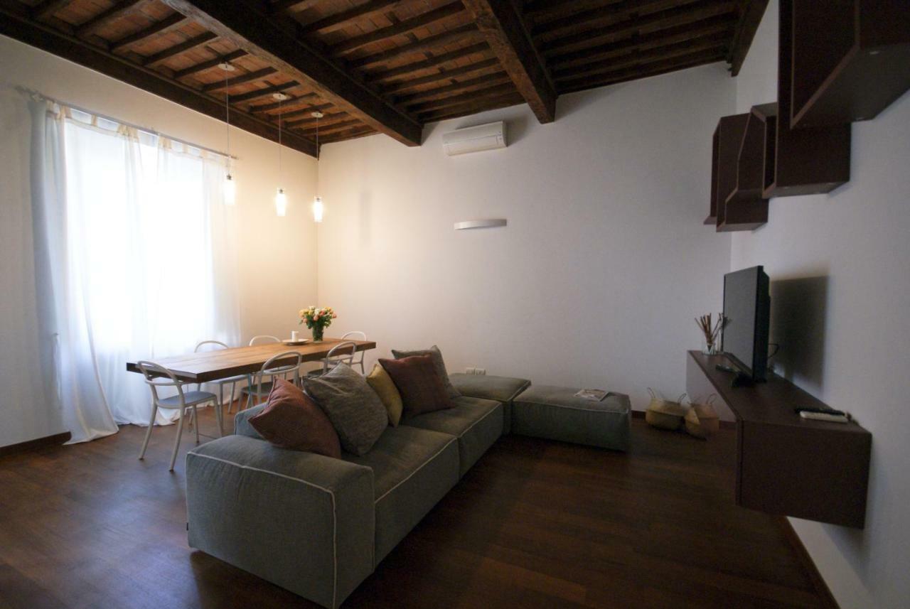 Tabacchi Luxury Apartment In Lucca Historical Center Near Toll Parking Exterior photo